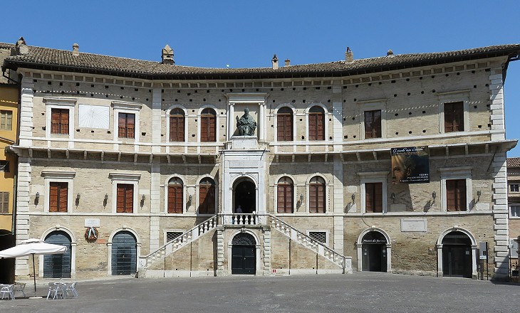 Fermo08
