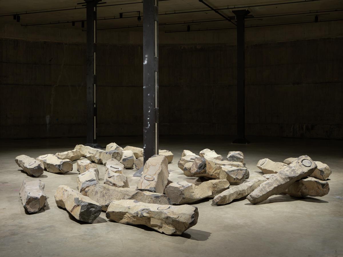 Read more about the article Habermas Jurgen, Legitimation Crisis